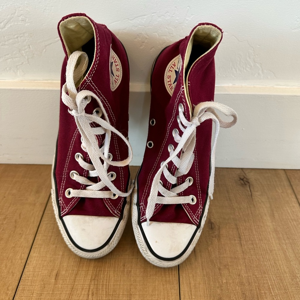 Converse high top
